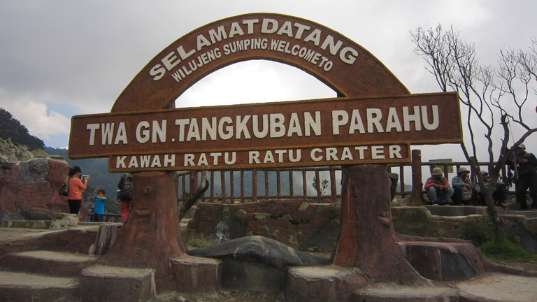 Tangkuban Perahu